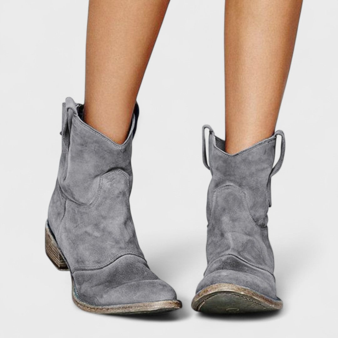 Carlotta | Timeless Ankle Boots