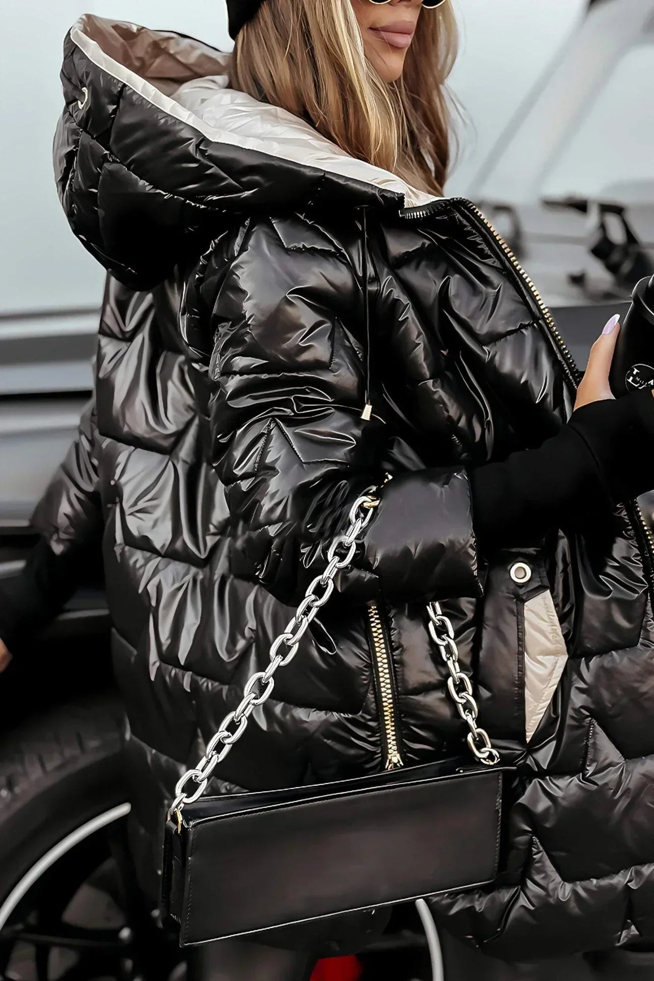 Savrani | Elegant winter coat with hood and padding