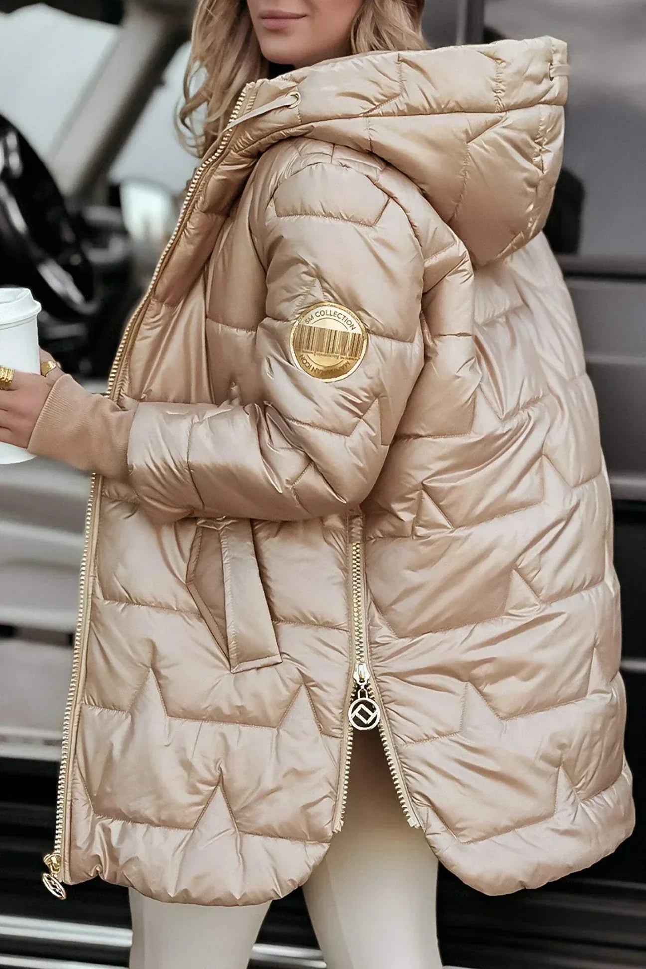 Savrani | Elegant winter coat with hood and padding